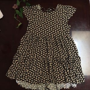NWT Daisy-Print Dress (S-M)